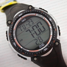 Спортивные, водонепроницаемые часы Q&Q GW79J005Y