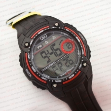 Спортивные, водонепроницаемые часы Q&Q M075J002Y