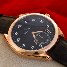 Механические часы Omega Aqua Terra gold black